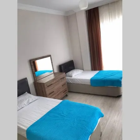 빌라 Villa Goekyuezue 페티예