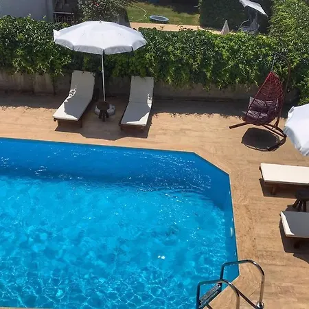 Villa Villa Goekyuezue